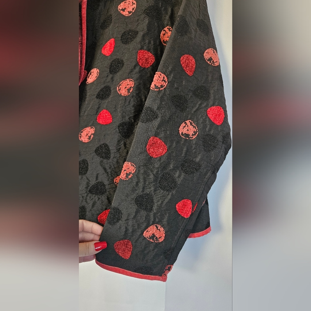 Khangura red and black button jacket size large - Picture 11 of 11